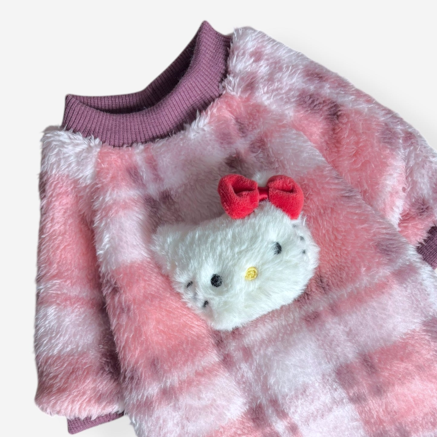 Sweet sweater Kitty